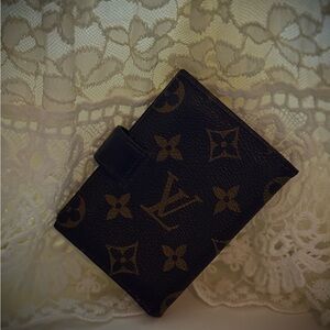 Louis Vuitton Monogram Card Holder